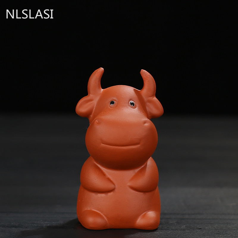 Класически лилав глинен чай Украшение за домашен любимец Прекрасен модел на едър рогат добитък Украса Декорация на саксия за дома Бутикови аксесоари за чаена церемония