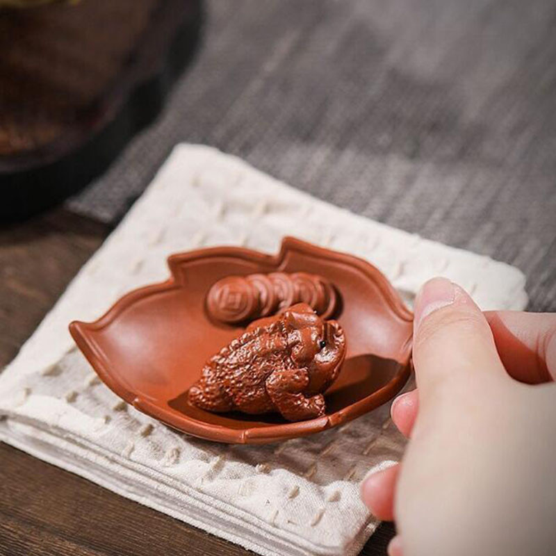 Пурпурни глинени листа Жаба Чай Домашен любимец Богатство Благоприятен чай Аксесоари Настолни орнаменти Керамични ръчно изработени занаяти Декорация на дома