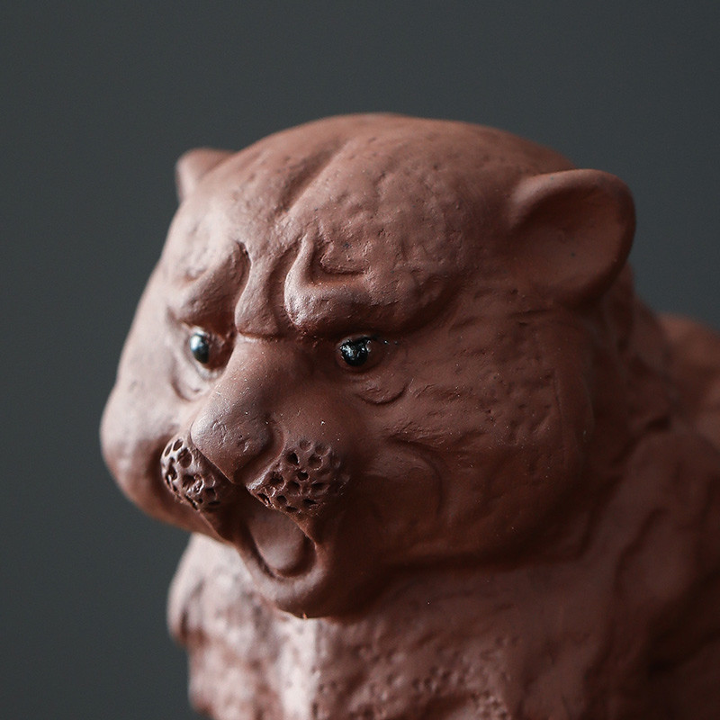 Ķīniešu purpursarkanā māla tēja Pet Lucky Cute Tiger Ornaments Darbvirsmas ar rokām darināti amatniecības izstrādājumi Mājas tējas servīzes Dekorācijas piederumi Dāvanas