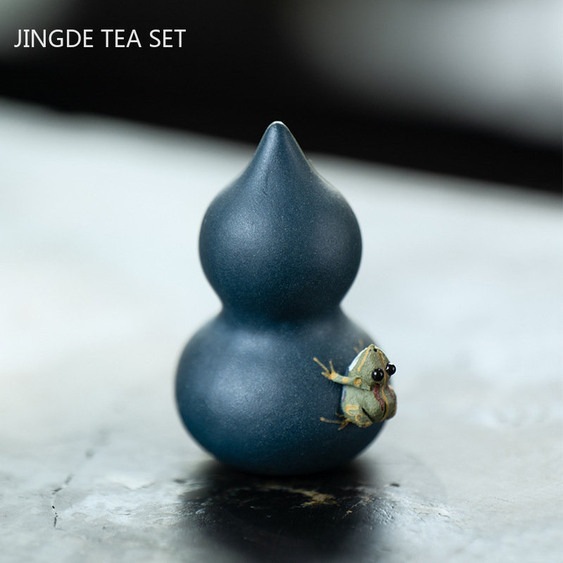 Radoša Yixing purpura māla tēja Mājdzīvnieku ķirbja varde Mazie rotājumi tējas komplekts Skulptūras Dekorācijas Dekoratīvie ar rokām darināti rokdarbi