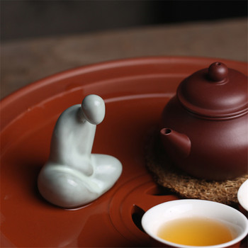 Ру пещ Мислител Монаси Набожно се покланят на Буда Чай Домашни любимци Малки орнаменти Малка игра на чай Керамичен сервиз за чай Бутикови подаръци