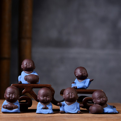 Kis szerzetes készletek Tea kellékek teáskészlet Lila agyag tea Pet Yixing Budas Decorativos Figuras kínai kungfu teáskészlet