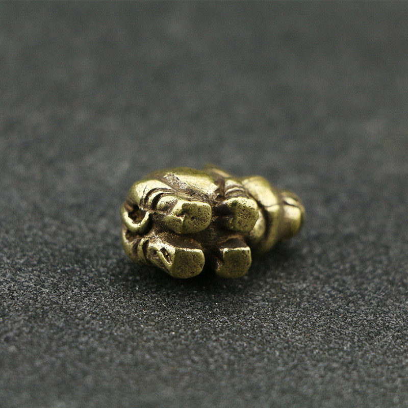 Cieta misiņa Dzīvnieku kulons Vara degunradzis Mazie rotājumi Tēja Mājdzīvnieks Varš Galda amatniecība Tējas servīzes Dekorācijas piederumi ZC574