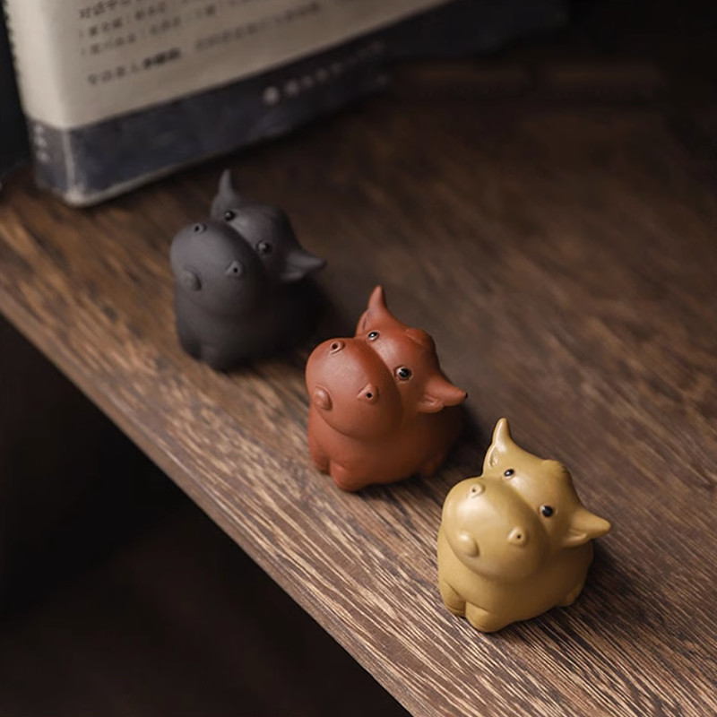 Rankų darbo purpurinis molis Miela bulių arbata Gyvūnų dvasios figūrėlės arbatos ceremonijos reikmenys arbatos rinkinys Karvės kambario dekoravimo priedai Zen Animal