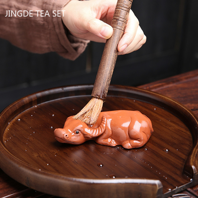 Ar rokām darināta skulptūra Zisha tēja mājdzīvnieku rotājums purpursarkana māla tējas komplekts Liellopu figūriņas rotājums tējas galda dekors Amatniecība Mājas aksesuāri