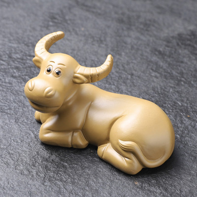 Kézzel készített lila agyag tea kisállat díszek tehénmodell szobor tea figura kínai teás asztaldísz kiegészítők asztali kézműves