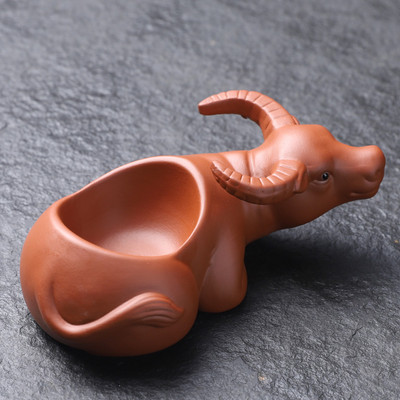 Kézzel készített lila agyag tea kisállat díszek tehénmodell szobor tea figura kínai teás asztaldísz kiegészítők asztali kézműves