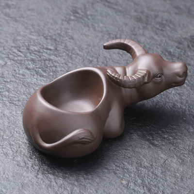 Kézzel készített lila agyag tea kisállat díszek tehénmodell szobor tea figura kínai teás asztaldísz kiegészítők asztali kézműves