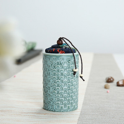 Celadon reljefs ar vāku mājas Ganoderma lucidum tēja kafijas pupiņas biskvīts konfektes aizzīmogotas kannas tabletes pulveris keramikas uzglabāšanas tvertne