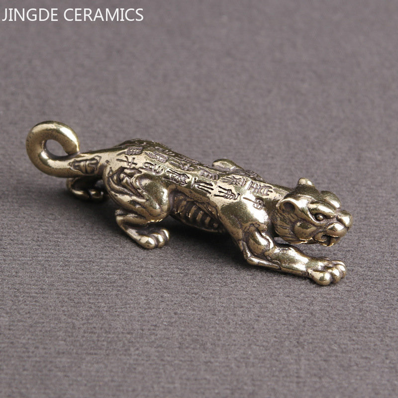 Gryno kiniško vario rankų darbo gyvūnų namų papuošalas Tigro skulptūra Kūrybiška arbata Naminių gyvūnėlių stalo dekoravimas Amatai arbatos rinkinio reikmenys