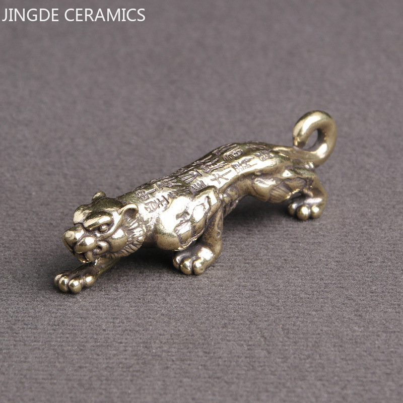 Gryno kiniško vario rankų darbo gyvūnų namų papuošalas Tigro skulptūra Kūrybiška arbata Naminių gyvūnėlių stalo dekoravimas Amatai arbatos rinkinio reikmenys