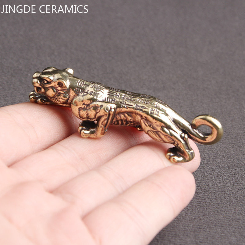 Gryno kiniško vario rankų darbo gyvūnų namų papuošalas Tigro skulptūra Kūrybiška arbata Naminių gyvūnėlių stalo dekoravimas Amatai arbatos rinkinio reikmenys