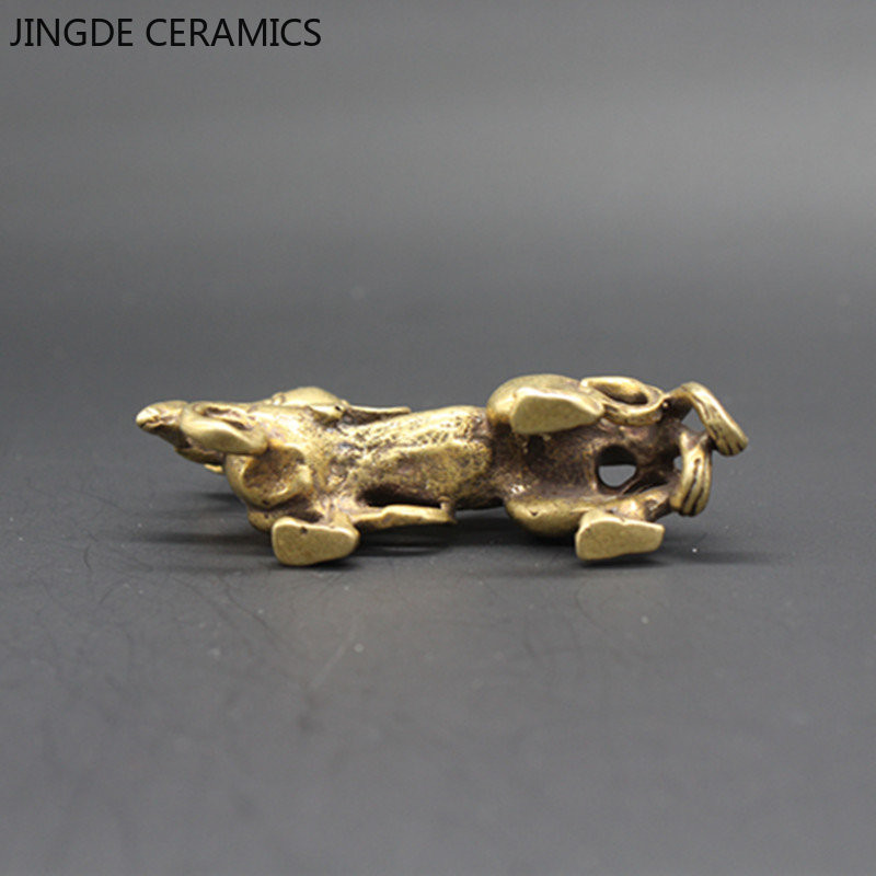 Ρετρό χάλκινα μικρά χαριτωμένα ειδώλια δράκου Μινιατούρες στολίδι επιφάνειας εργασίας Διακοσμήσεις αξεσουάρ Μεταλλικό ορείχαλκο Ζώο τσαγιού Διακοσμητικά για κατοικίδια