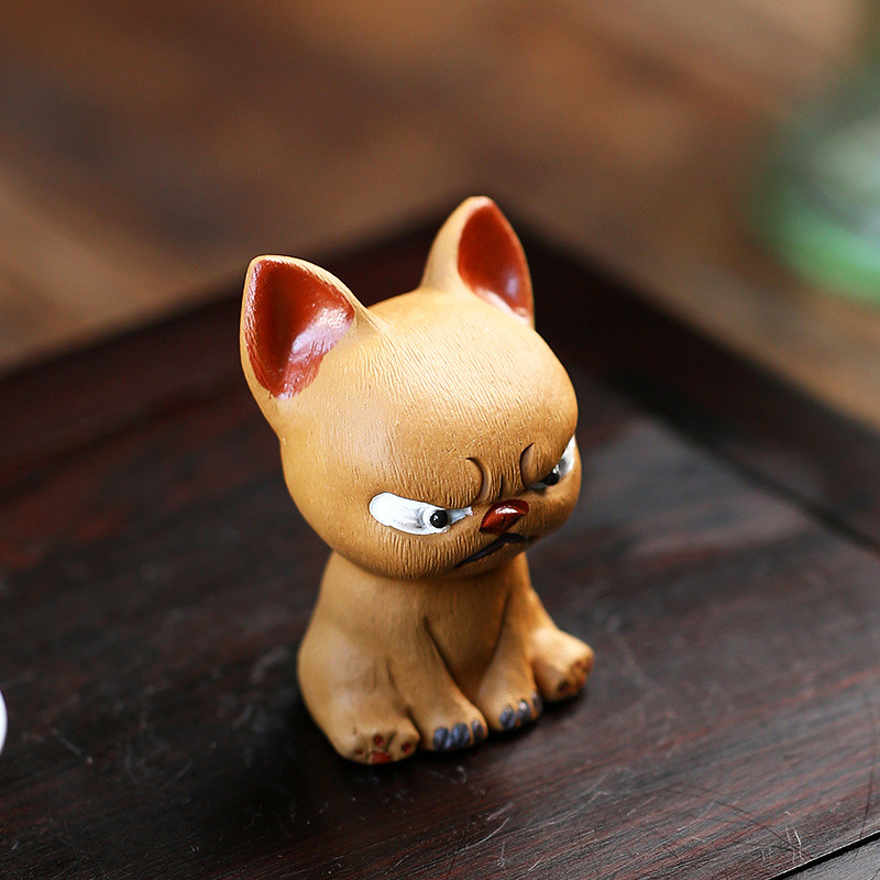 Ķīniešu modes preču purpursarkanā māla tēja mājdzīvnieku buldogu tēja figūriņu rotājumi ar rokām darināti amatniecības izstrādājumi tējas servīzes dekorēšanai