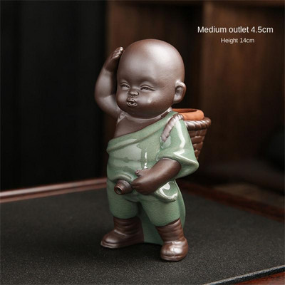 Lila Agyag Bepisilés Fiú Tea Kisállat Kerámia Kis szerzetes Kézműves Irodai Asztali Díszek Teaszűrő Szűrő Szerszám Otthoni dekoráció