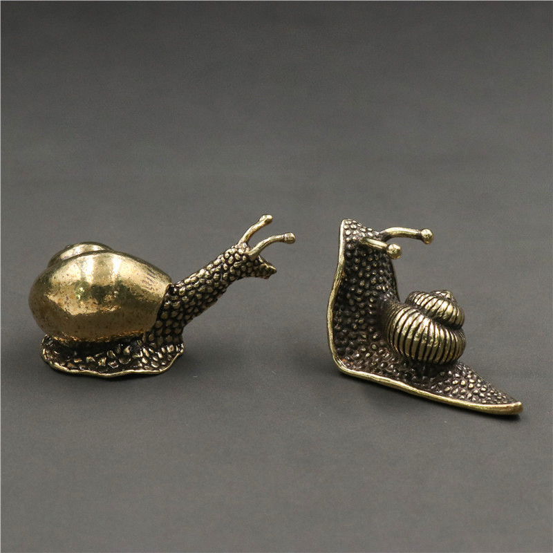 Arbatos naminių gyvūnėlių sraigių papuošalai, retro kieto vario mini sraigių papuošalai, antikvariniai žalvariniai gyvūnai, miniatiūriniai figūrėlės, amatų darbalaukio dekoras ZC576