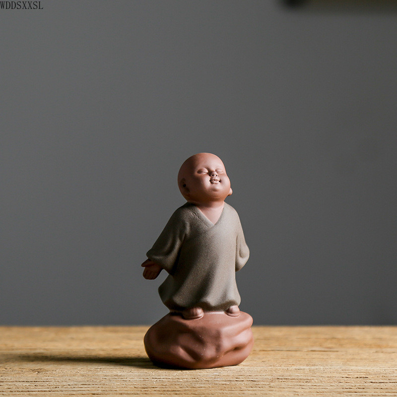 WDDSXXJSL Ķīniešu radošā Zen violeta smilšu keramika Mazā mūku tējas mājdzīvnieku dekorēšana Mājas viesistabas tējas galda dekorēšana