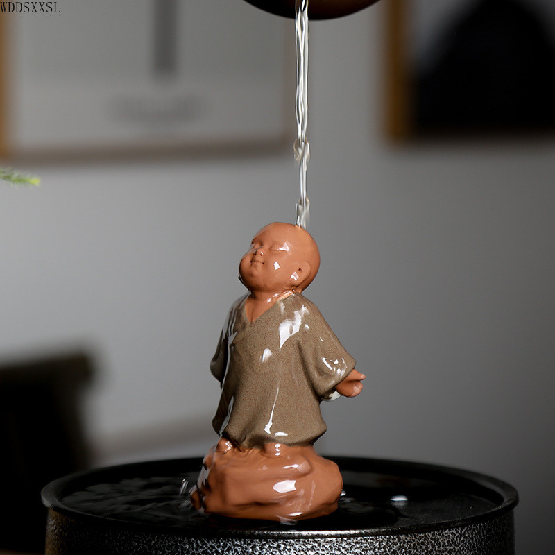 WDDSXXJSL Ķīniešu radošā Zen violeta smilšu keramika Mazā mūku tējas mājdzīvnieku dekorēšana Mājas viesistabas tējas galda dekorēšana