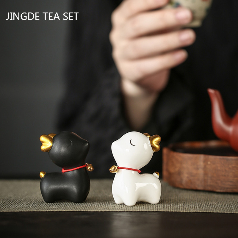 Jauki keramikas tējas mājdzīvnieku rotājumi Boutique Brieža skulptūra Tējas figūriņas rotājums Laimīgās tējas paplātes piederumi Tējas servīzes dekors Amatniecība