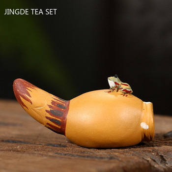 Yixing Purple Clay Tea Pet Sculpture Ornaments Creative Water Spray Frog Lotus Root Tea Play Decoration Tea Set Decore Crafts