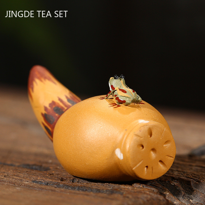 Yixing Purple Clay tee Lemmiklooma skulptuur Kaunistused Loominguline veepihustus Konna Lootosejuure tee Mäng Dekoratsioon Teekomplekt Decor käsitöö