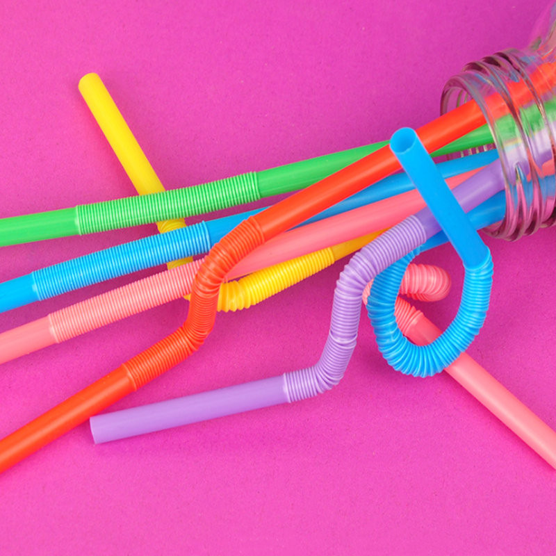 100 db 26 cm Színes eldobható műanyag ívelt szívószálak Esküvői Születésnapi Party Dekoráció Bár Ital Kiegészítők Barkács anyag