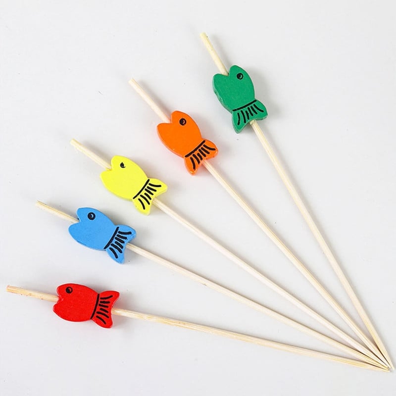 A0KE vienkartinės bambuko vaisių lazdelės Tortų lazdelės gėrimų lazdelės vaisių šakutės kokteilių dantų krapštukai desertinės salotos lazdelės žuvies formos