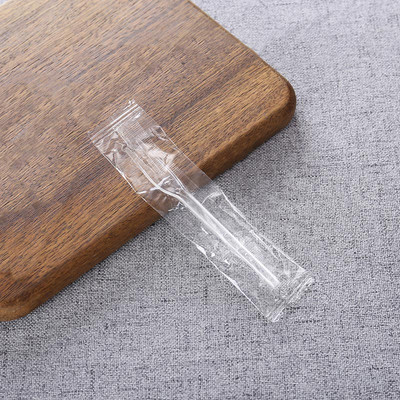 50 db/szett Eldobható műanyag kis villa egyedileg csomagolt étkészlet kellékek gyümölcs desszert tortavillák bulitartozékok