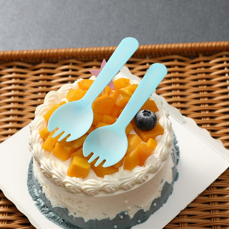 100db Mini desszert kanalak Többcélú eldobható műanyag kanál parti kellékek esküvőkre, piknikekre, zuhanyzókra, konyhai eszközökre