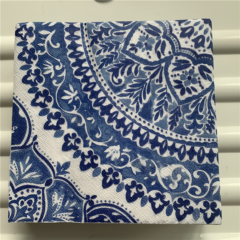 vintažinės servetėlės popierius elegantiškas audinys mėlynas raštas dekupažas vestuvės servilletas gimtadienio vakarėlis kalėdinis dekoras nosinaitė 20