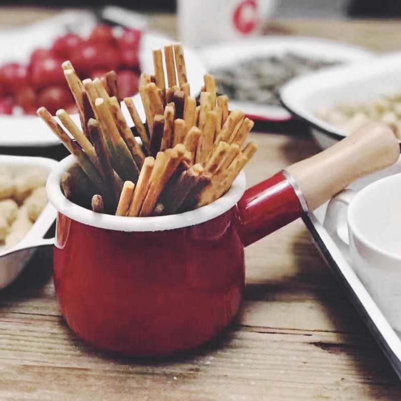 Αντικολλητικό τηγάνι γάλακτος Κατσαρόλα με μαγειρική κατσαρόλα για όλες τις εστίες Εύκολο στο καθάρισμα Σμάλτο Υλικό Y5GB