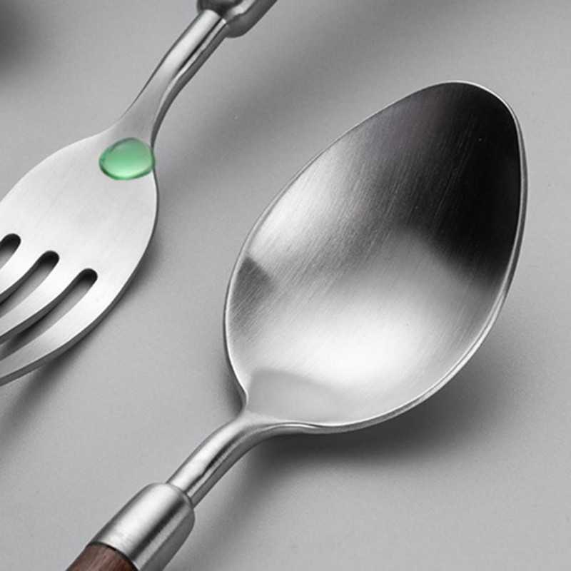 Karote Dakša Galda piederumi Pārtikas kvalitātes koka rokturi Karotes dakša Gludas virsmas nerūsējošā tērauda galda piederumi ikdienas lietošanai