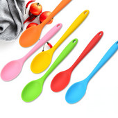 Цвят 210 мм Универсална гъвкава топлоустойчива силиконова лъжица Скрепер Шпатула Сладоледена торта за лопата Кухненски инструмент Прибор