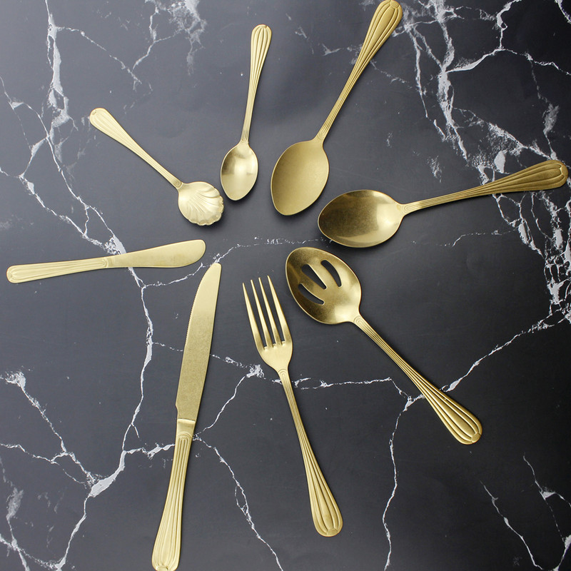 Многофункционален западен комплект прибори за хранене Огледало от неръждаема стомана/матово полиране Изключителни прибори за хранене 8 прибора Прибори за кухня