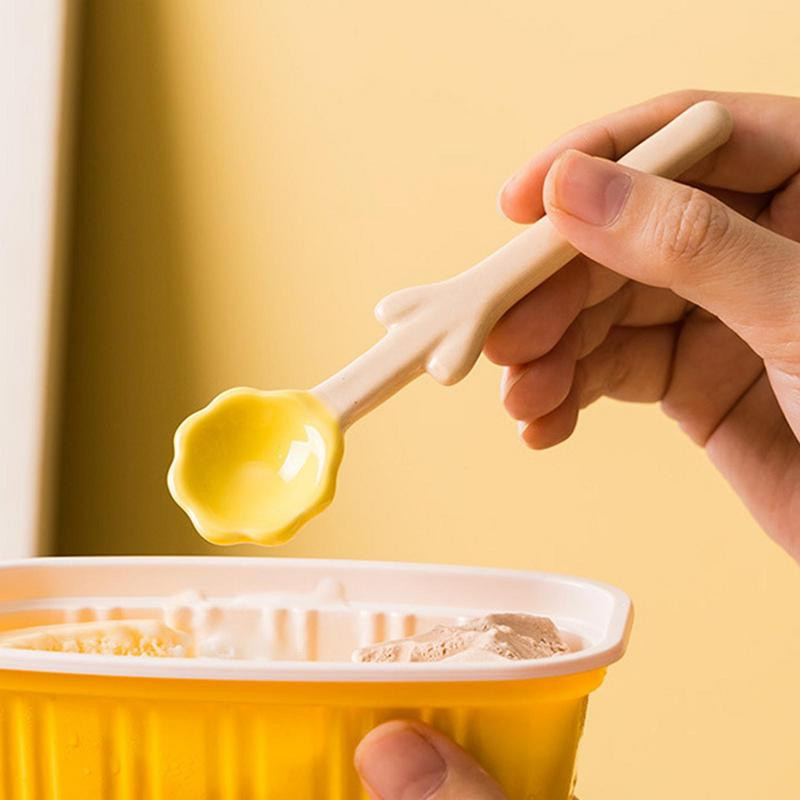 Mini tulpju keramikas ziedu karotes deserta kafijas piena maisīšanas karote ar garu kātu Mājas ballīšu galda piederumi