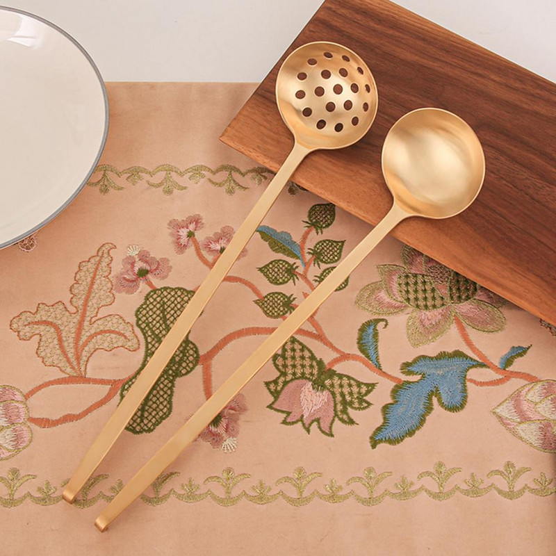 Noderīga skimmera karote bez smaržas 2 stilu caurduris karote Ergonomisks rokturis, zupa ar rievām karote