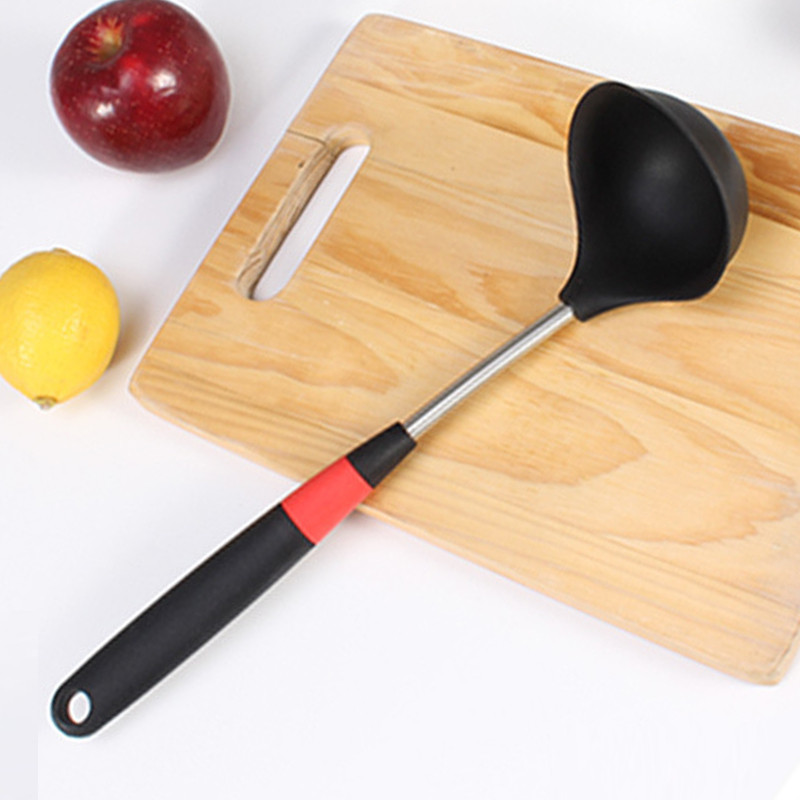 33 cm nepridegantis silikoninis kaušelis su nerūdijančio plieno šerdimi karščiui atspariu sriubos kaušeliu ilga rankena šaukštas virtuvės gaminimo įrankis