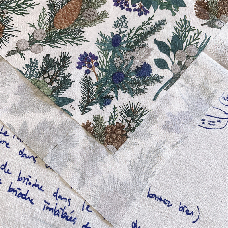 2023. gada jauni 20 gab./maisiņa Ziemassvētku ziedi priežu čiekura papīra salvetes Priecīgus Ziemassvētkus, dekupāžas salvetes Ziemassvētku ballīšu galda piederumu dekorēšanai