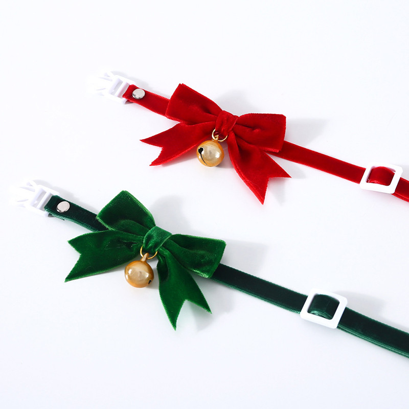 Kasside kaelakee sametest vibukaelarihm kellukesega kutsikahoolduse tarvikud Reguleeritavad pehmed lämbumisvastased lemmikloomad õues käimise tarvikud