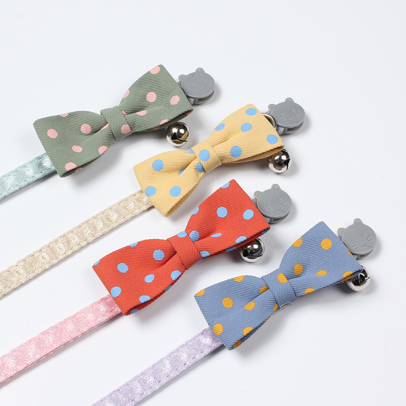 Macska nyakörv aranyos virág kisállat macska nyaklánc fulladásgátló vontatási cica rajzfilm virág harang nyakörv kis kutya kölyök kellékek