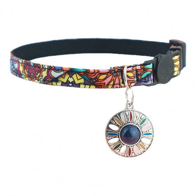 Kaķa apkakles regulējama ātri nolaižama izsmalcināta drukas mājdzīvnieka kakla siksna Ērts drošības joslas izsekotāja aizsargmaciņš priekš AirTag