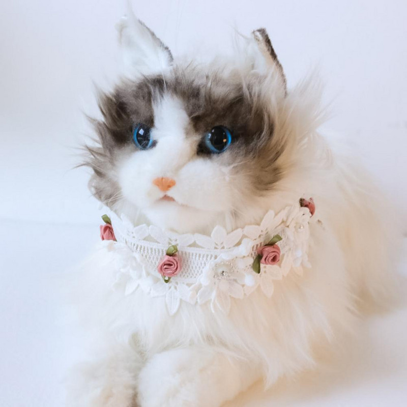 Regulējama mājdzīvnieka kakla siksna Mežģīņu dekors ar ziediem Kaķu kaklasiksna Trīsdimensiju ziedi Ērta suņa kakla siksna Mājdzīvnieku modes aksesuāri