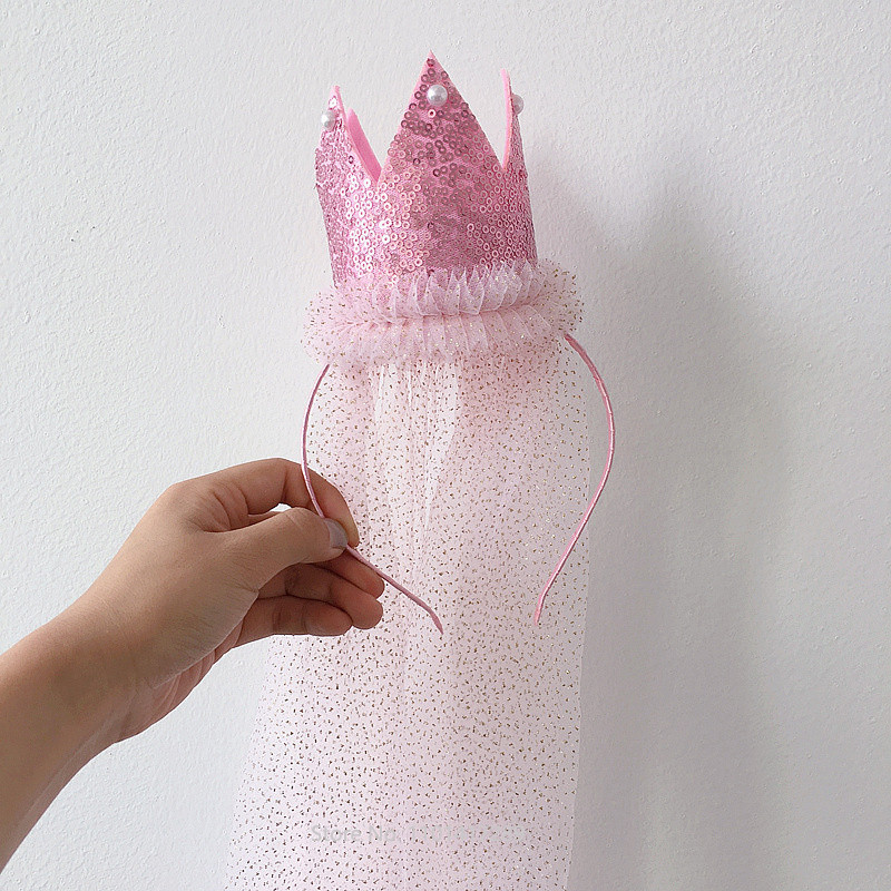 Új gyerekek születésnapi fejpánt hercegnő dekorációs kalap király koronafátyol, gyönyörű Kawaii hajcsipesz színpadi kellékek parti kellékek