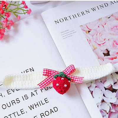 Zemeņu tamborēšanas saldā kaķa kaklarota Choker Charm suņu apkakles šalle Aksesuāri Ziemassvētku dekorēšanai Kaķēns tauriņš Pet Kitty