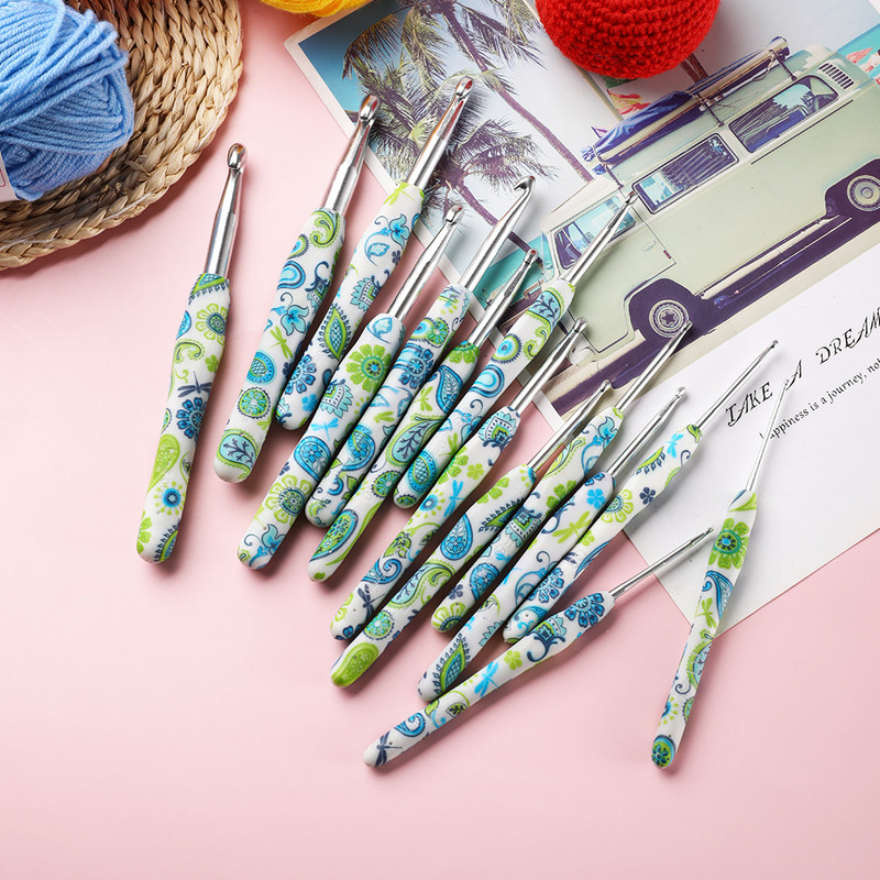 2023 Forró alumínium horgolótűk Kesudió virág horgolt tűk 2,25-10 mm Ergonomikus markolatú kötőtűk Varróeszközök Női ajándék