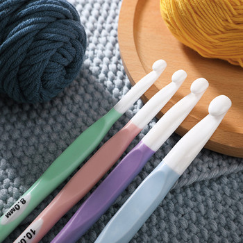 1PC пластмасови куки за плетене на една кука 8/10/12/15 mm игли за плетене произволни цветове домашно тъкани прежди занаяти Направи си сам домакински инструменти за плетене