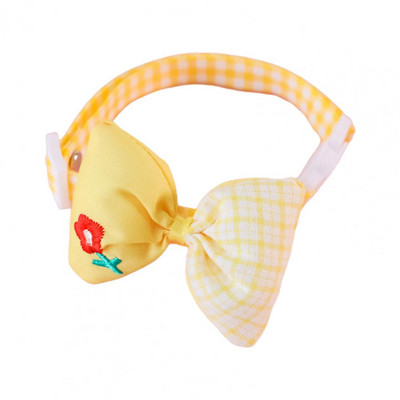 1 gab. Regulējama kaķa apkakles sprādzes dizains ar ziedu izšuvumu mājdzīvnieka kakla aplis mājdzīvnieka kaķa suņu rūtainu rūtu apdruka Bowknot kaklasiksna mājdzīvnieku piederumi