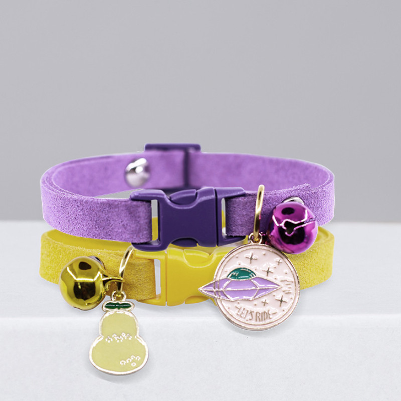 Aranyos többszínű macska nyakörv Szíj harang macska nyakörvvel Macska nyaklánc Kutya nyakörv Kisállat nyakörv Cica kiegészítők Cica nyakörv