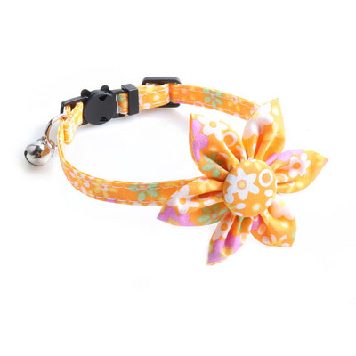 Floral Animal de companie Guler pentru pisici Accesorii pentru câini Colier cu clopoțel Chaturi Arc Bandana Colier floarea-soarelui Rechizite pentru capre Breakaway Charm