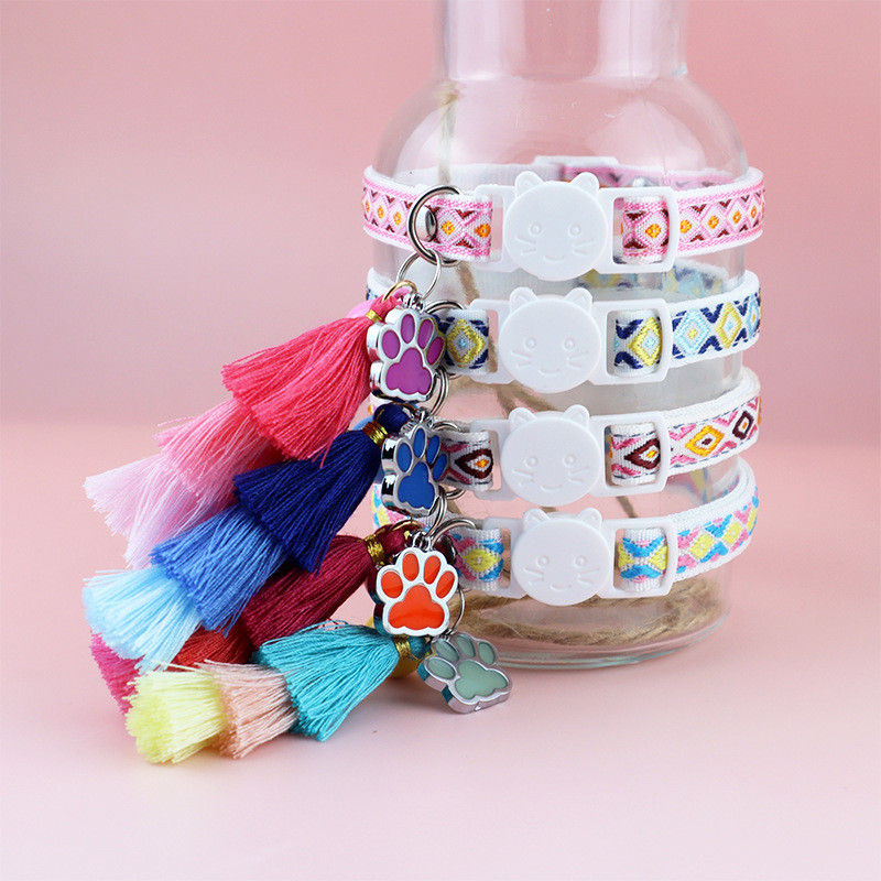 Χαριτωμένο κολάρο γάτας με φούντα καμπάνας, έγχρωμη ρομβική εκτύπωση, κολάρο κατοικίδιων, φωτεινά νύχια γάτας Νυχτερινό κολάρο για κουτάβι γατάκι κατά της απώλειας